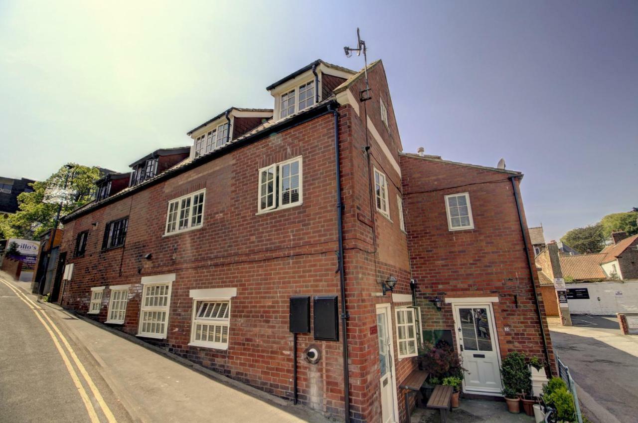 Apartamento The Old Joiner'S Shop Whitby Exterior foto